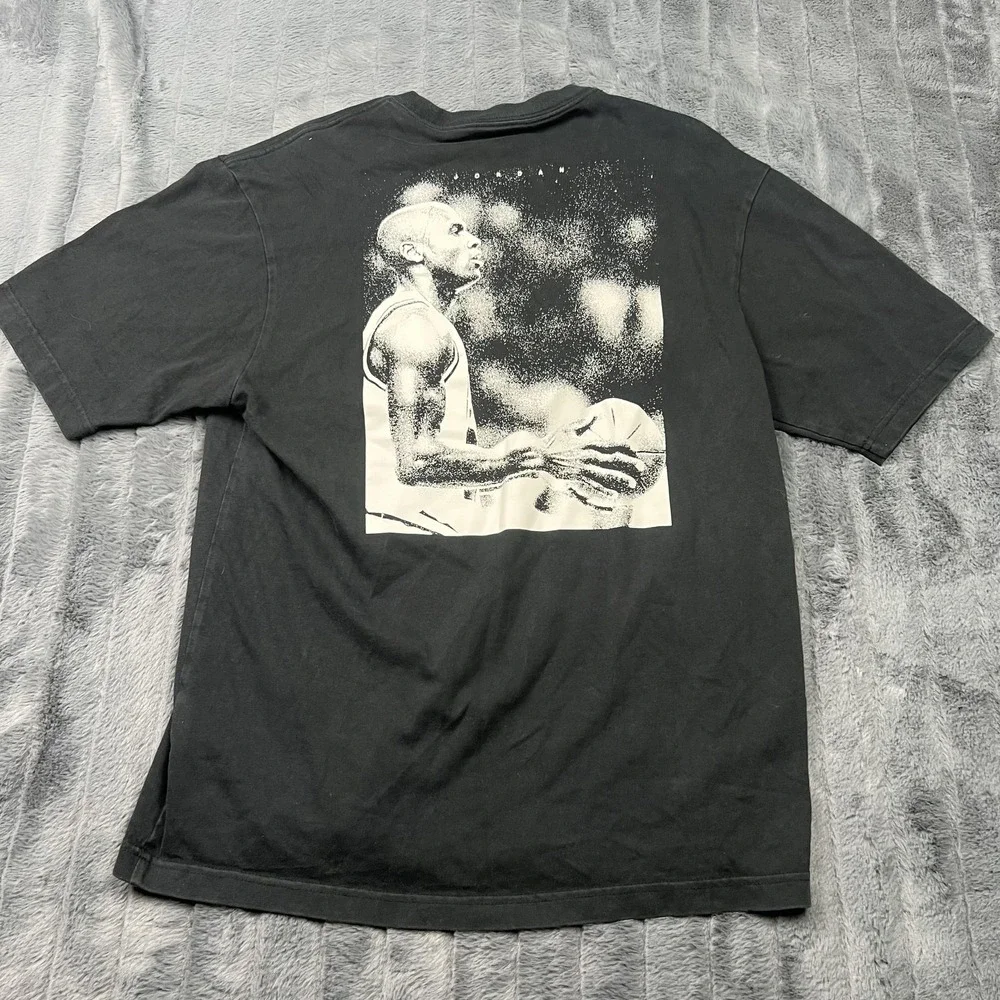 Jordan Shirt Mens M Black Graphic Jumpman Back Print Basketball Tee Relaxed Fit